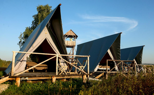 
                    Обязательную &laquo;самооценку&raquo; прошло около половины отелей и глэмпингов
                