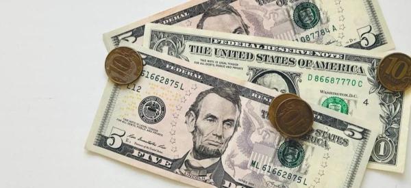 Эксперт сообщил о скором развороте курса: доллар пробьет 90?