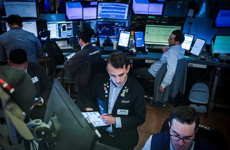 Рубль упал к доллару, но вырос к евро. Обзор финансового рынка от 14 августа