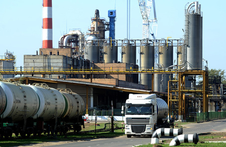 Запрет на экспорт бензина в России продлили до 31 октября 2025 года