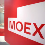 Российский рынок растет на новости о возможной дате встречи Путина и Трампа