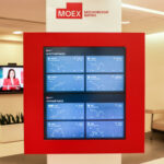 Российский фондовый рынок начал неделю с коррекционного роста