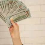 Доллар по 150: обвалится ли рубль вдвое до конца года?