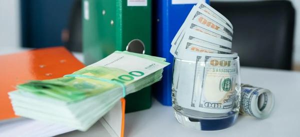 После переговоров России и США доллар растет: чего ждать от валют на этой неделе? После переговоров России и США доллар растет: чего ждать от валют на этой неделе?