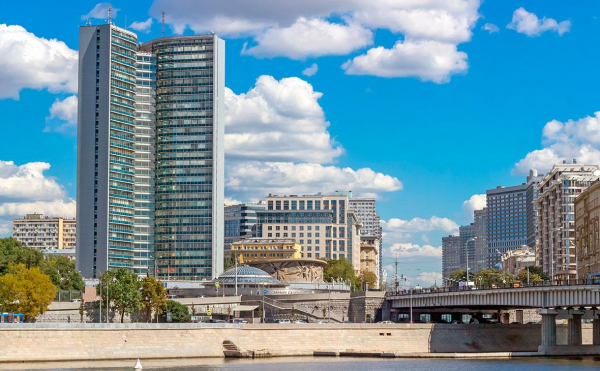 
                    Судьбу дома-книжки на Арбате определят с помощью голосования горожан
                