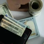 Рубль ждет неприятное завершение года: прогноз курса доллара, евро и юаня