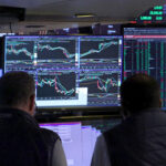 Снижение на Мосбирже и заявления на Московском финансовом форуме. Обзор финансового рынка от 18 сент...