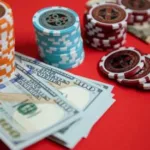 Банк развития ШОС положит конец зависимости от доллара, прогнозируют эксперты