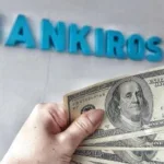 Доллар по 100 или 130: сколько будет стоить «американец» к концу года