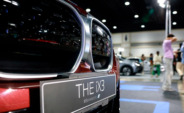 FT сообщила, что BMW представит новый внедорожник iX3 с «супермозгом»
FT сообщила, что BMW представит новый внедорожник iX3 с «супермозгом»