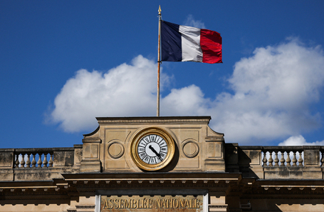 Fitch ухудшило прогноз по Франции на фоне политической нестабильности Fitch ухудшило прогноз по Франции на фоне политической нестабильности