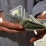 Минфин советует гражданам хранить сбережения в золоте и инвестиционных бриллиантах