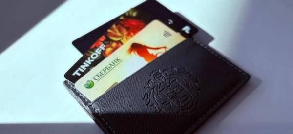 В ЦБ рассказали, как снять необоснованную блокировку с банковской карты