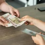 Зарплаты россиян обяжут индексировать каждый год: предложение Госдумы