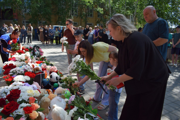 
                    Росавиация раскрыла, кто повезет пассажиров лишившейся лицензии &laquo;Ангары&raquo;
                