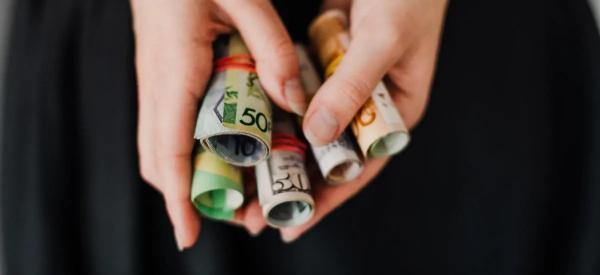 Прогноз до конца месяца: сдвинется ли доллар с текущих позиций?