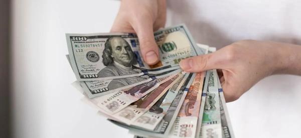 Доллар ждет рост после 24 октября? Решение ЦБ ослабит рубль