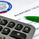 ФНС начала массовые проверки владельцев счетов в ОАЭ