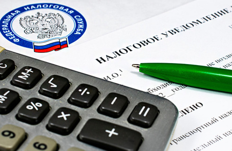 ФНС начала массовые проверки владельцев счетов в ОАЭ