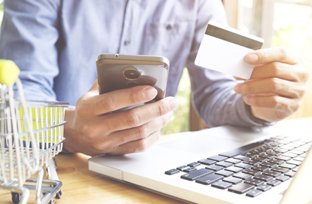 Эльвира Набиуллина выступила против &laquo;внутренних&raquo; скидок маркетплейсов