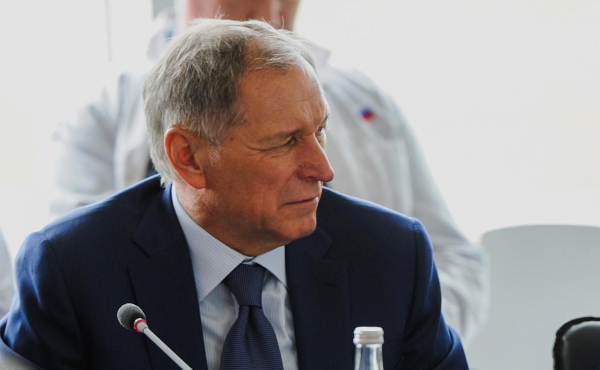 
                    Суд взыскал ₽4 млрд с экс-главы &laquo;ЮГК&raquo; и других по иску Генпрокуратуры
                