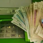 Банки блокируют карты россиян за переводы себе: как не попасть в «черный список»?