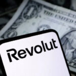 Revolut ввел беспроцентный обмен долларов на стейблкоины по курсу 1:1