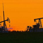 На заседании ОПЕК+ принято решение об увеличении добычи