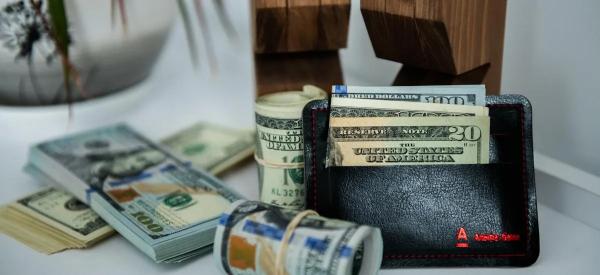 Доллар в декабре: курс может колебаться от 70 до 85 рублей Доллар в декабре: курс может колебаться от 70 до 85 рублей