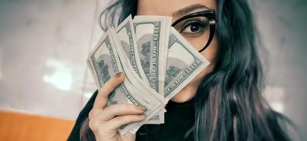 Отмена трехзначного курса: когда доллар преодолеет отметку в 94 рубля? Отмена трехзначного курса: когда доллар преодолеет отметку в 94 рубля?